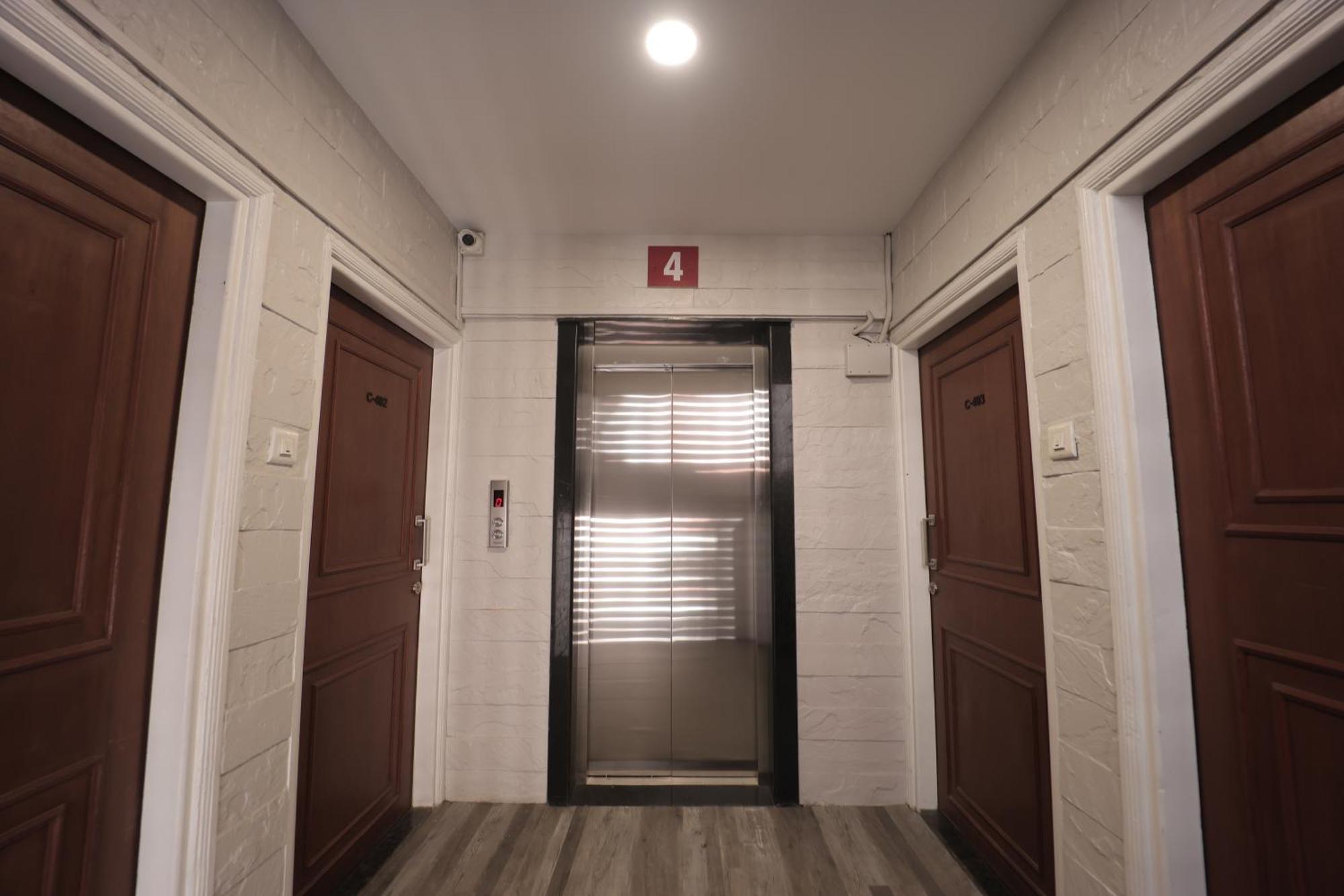 The Byke Studio Pure Veg Apartment, Thána Kültér fotó